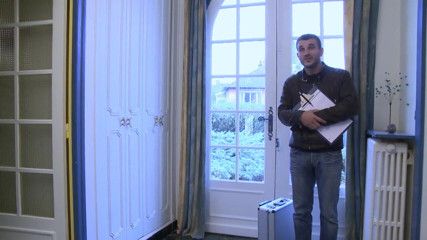Alkrys: The real estate agent fucks the ass of the maid