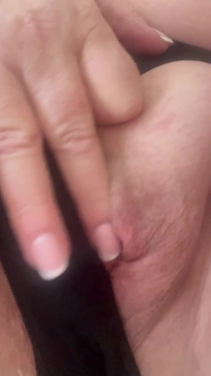 Julie Cunningham: Branlette dans une vieille culotte noire coquine avec des taches -...