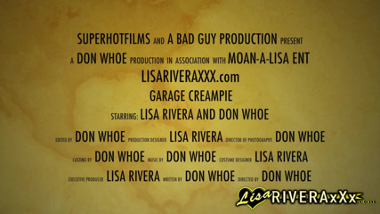 Super Hot Films: HD- Lisa Rivera si piega sula ed è scopata nel garage...