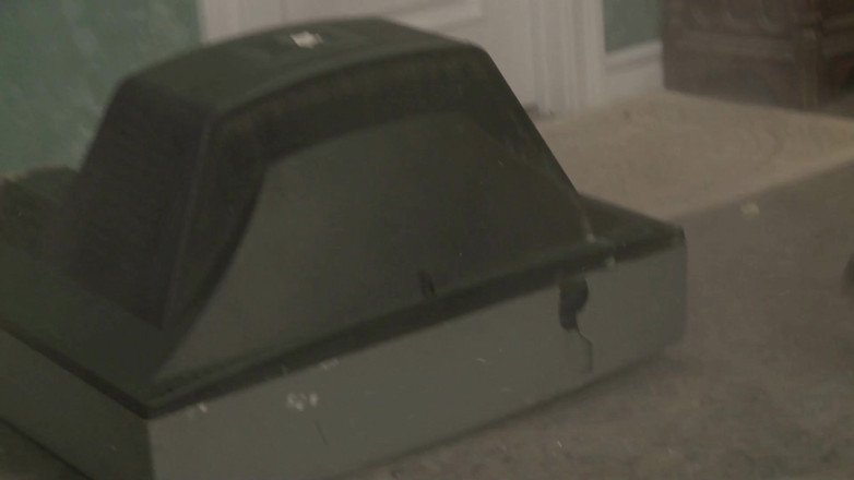 Chica Suicida DVD: Morena Mckenzie Lee e Jessica James em cena de sexo...