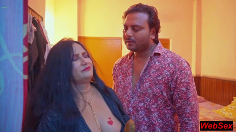 WebSex Premium: Desi modella calda video virale di sesso con audio chiaro