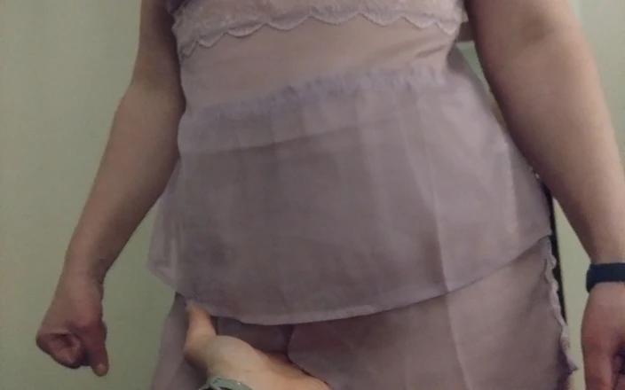 Titi77: 寝取られは妻を利用し、妻は彼の精子を口に含む