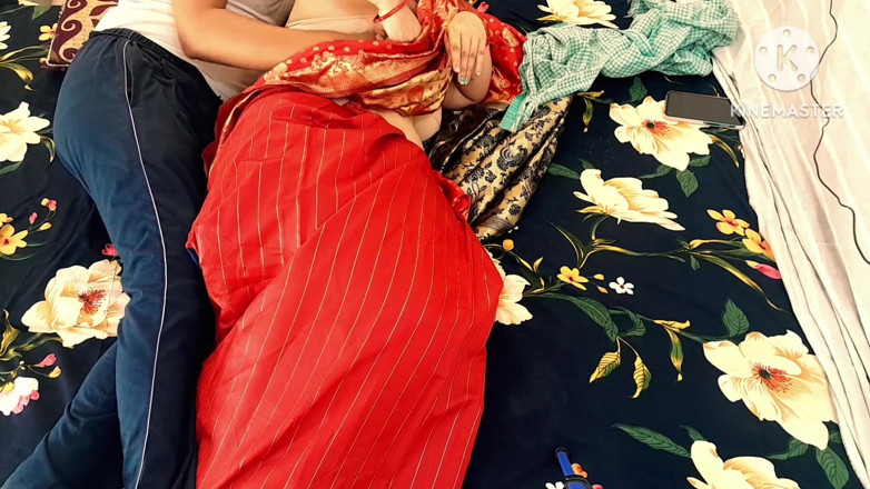 Salmaan001: Big Dick in the Ass of Bhabhi in Hindi