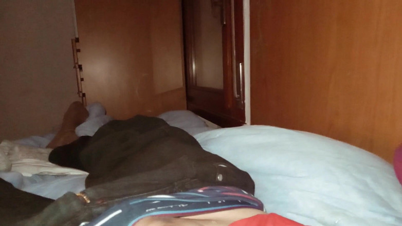 Lo Zborro: Saya akan pancut pada Notebook Awak sekurang-kurangnya mengkaji si jalang...