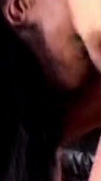 Tropfendes spermaschlucken - MILf zunge aus betteln
