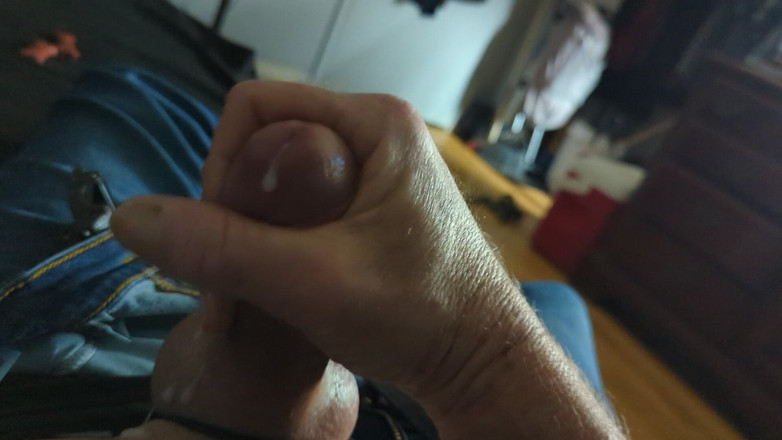 Bighuge52: Solo Male Jacking off