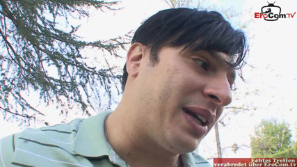 EroCom: Fată brunetă cu țâțe mici agățată de pe stradă pentru sex