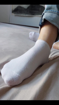 My Feet Are Super Soft in the Morning
