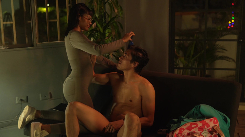 NPNS Club XXX: Cara Mexicano Paga Seu Barbeiro Sexy Para Transar Com Ele...