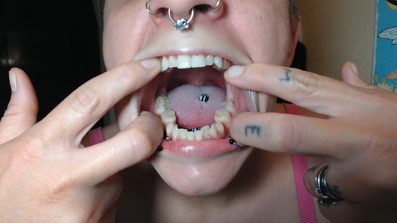 Abby Anna: Big Mouth Tour