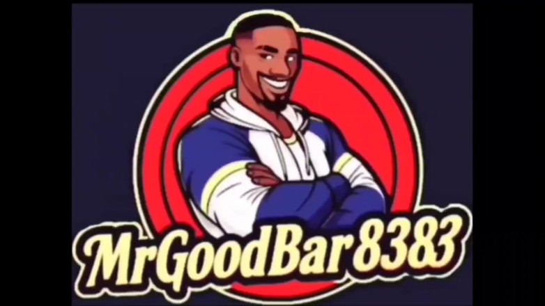 MrGoodBar Aka MrLongStroke283's Candy Shop: Une BBW sexy joue avec son jouet