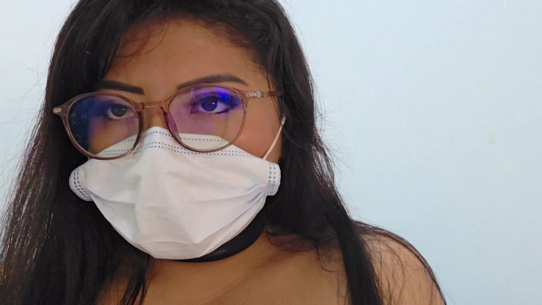 InsaciableX: Her zaman azgın! Anal tıkaçla oynamanın ardından uzun ıslak çiş doruk noktası