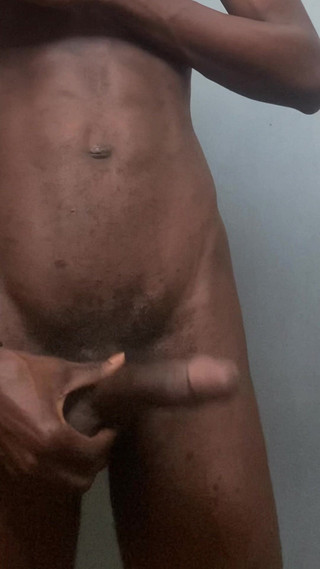 Slimniqqa: Cewek sange ini dientot habis-habisan sama besar pria kulit hitam...