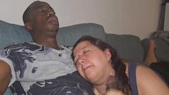 Real homemade BBW BBC porn: Kouření polykání BBC Bušení mé tlusté chlupaté kundičky stříkání