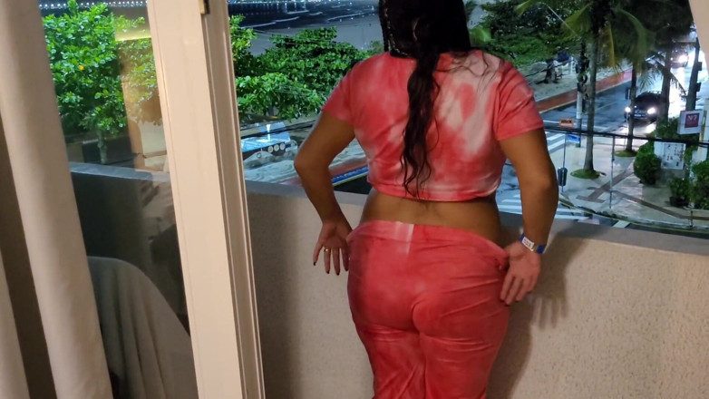 Paty Bumbum: กระทิงทองเย็ดหีพาตี้ บุมบุม