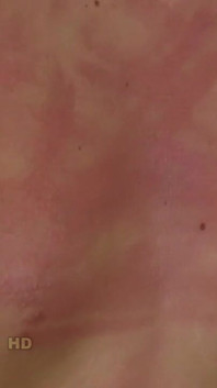 Поліцейський Тайрон батогом для грудей