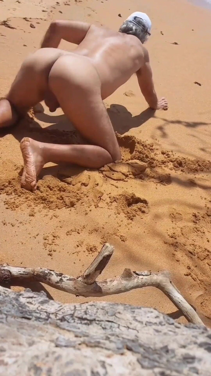 Ladysilvas: Ladysilva Naked on the Beach Come Fuck My Hot Ass