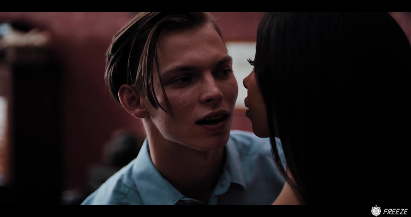 Freeze.xxx: Tentez le tuteur