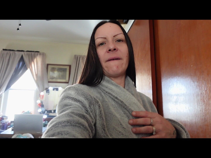 Raven Willow: Fuzzy Robe tachinare