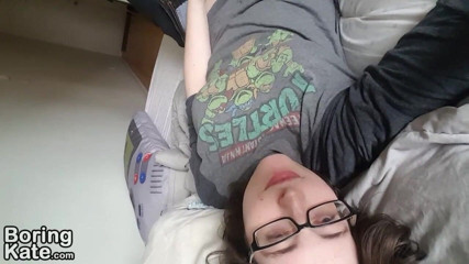 Boring Kate: Lei è in calore