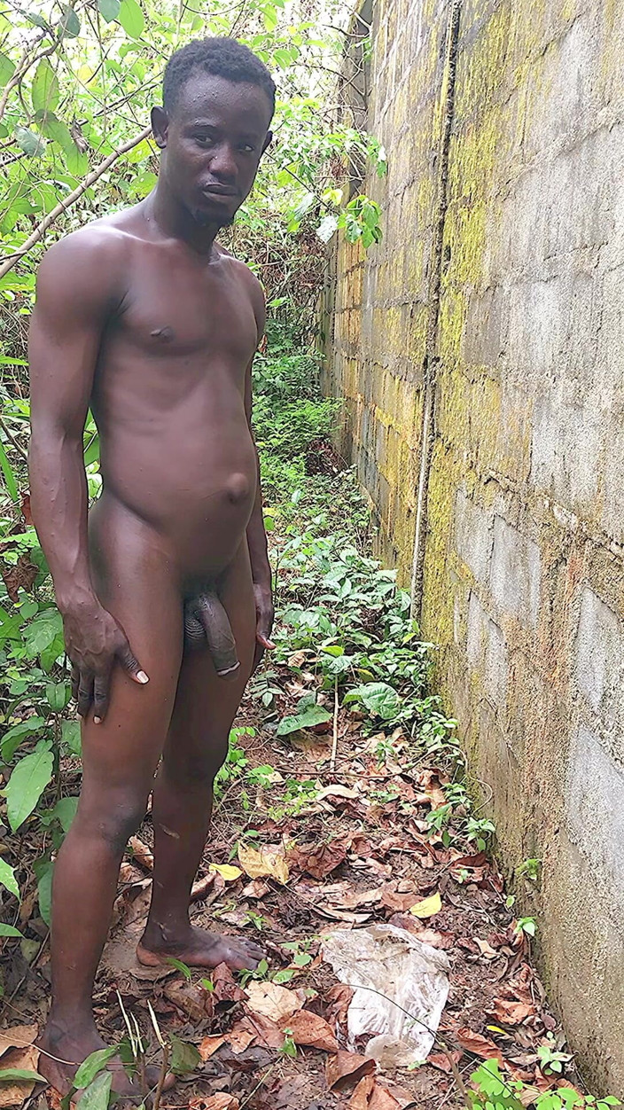Sexylary: Sesuatu yang panas terjadi di balik dinding