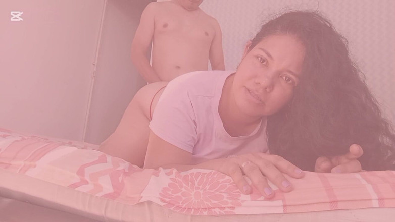 Valkyrie and Luigy Couple: Sevimli ve ateşli uzman kız arkadaşını gırtlağına kadar alıyor