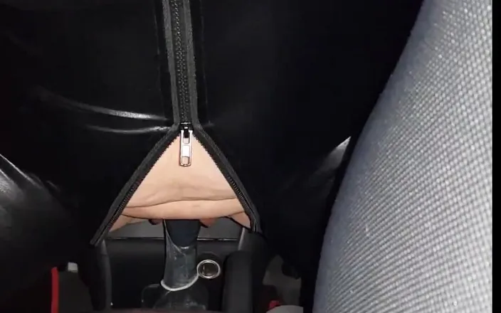 Misssapiosexual: The Extended Version - Fucking My Gear Stick