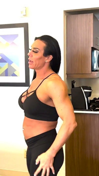 Aliyah Taylor เมียนอกใจโดนเย็ดหมู่สามคนชายสองหญิงหนึ่งสุดฮอต