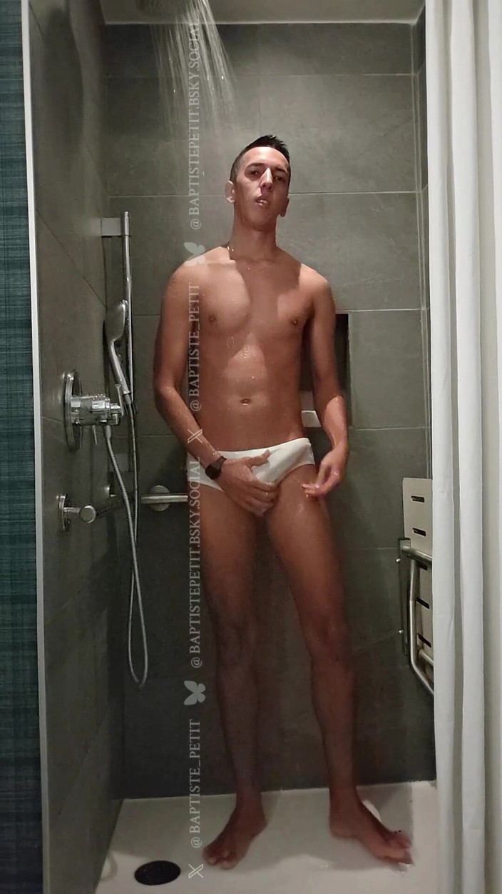 baptiste_petit: Transparent Swilsuit