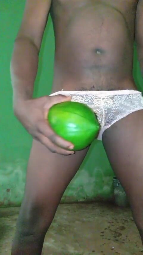 Badman4606: Suceuse de bites noires.