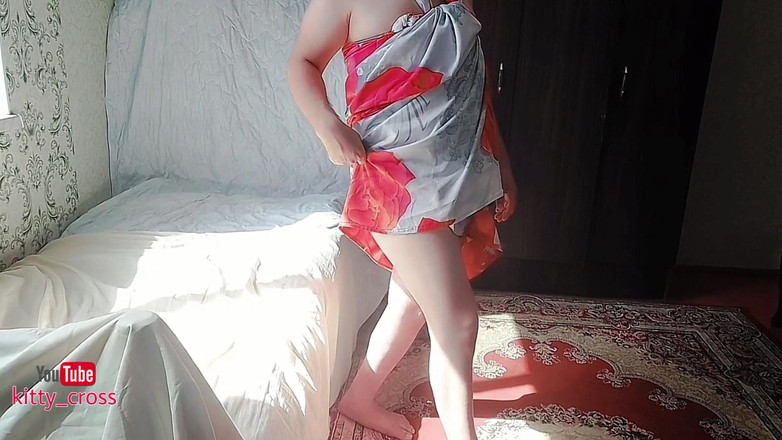 Kitty_Cross: Nudity: Hot Ladyboy Shemale Sexy Dancing in Front of the...