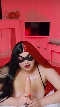 Cum desirous Harley Quinn crazy bukkake