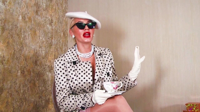 Goddess Celine: 连裤袜调教 joi