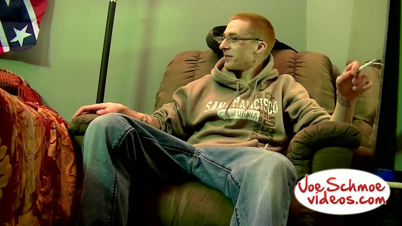 Joe Schmoe: Podivínec Whiteboy vyhoní šťávu