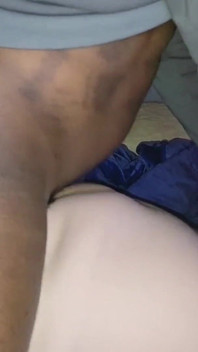 Madrasta obcecada por tesão chupa e fode bbc até ele gozar dentro dela