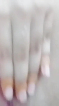 인도 여대생 핑거링과 자위하는 인도 여대생 핑거링과 자위 첫 보지 핑거링