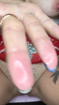 Masturbating Black Haired Pussy XXX
