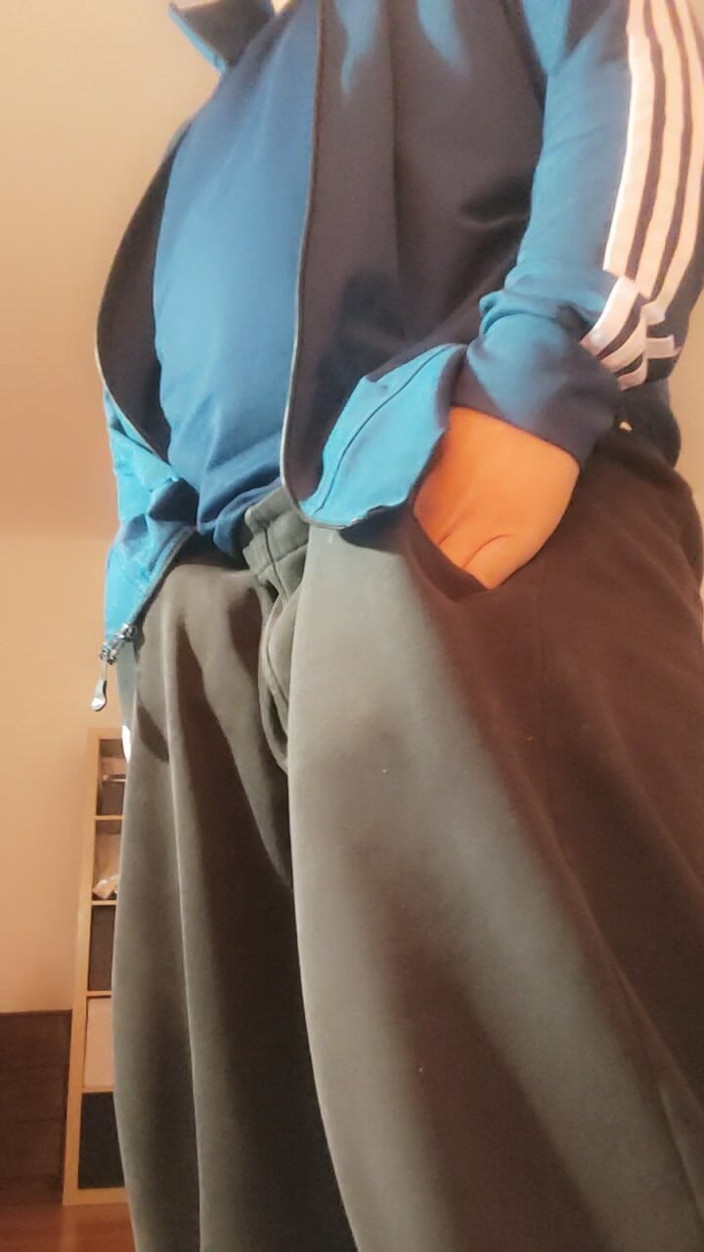 SmokedAlloy2: Cum and Pee