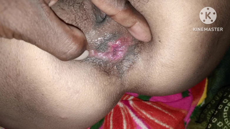 Treblsex: 배다른 여동생의 엉덩이를 때린 의붓아들 후장 섹스