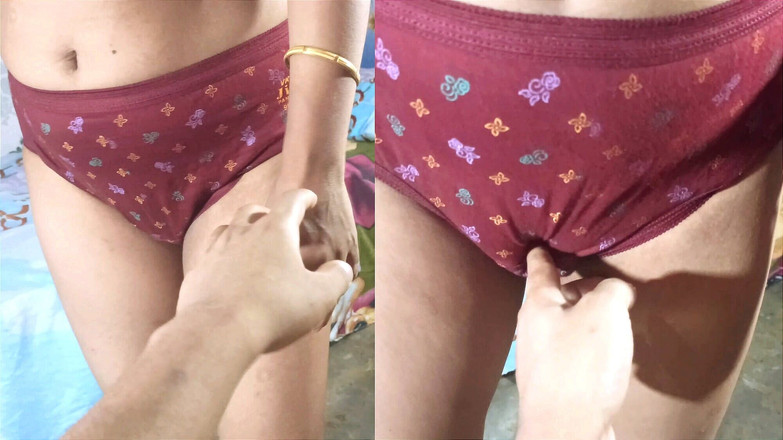 Namita: デジインドの大きなお尻ぽっちゃり元ガールフレンドが髪を引っ張って後背位で激しく犯される