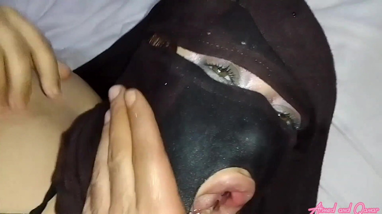 moonx: \Je veux tellement te baiser le cul, bébé. Écoutez Sharmotha dire...