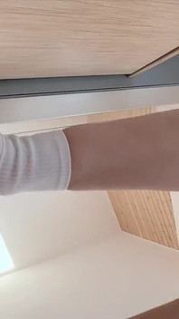 Video domestico molto privato: sono splendida e tu menti sotto di me come uno schiavo e mi guardi cook