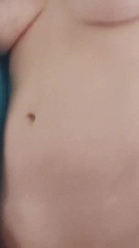 내 가장 친한 친구가 펠라하는 와이프의 비디오 리포트를 촬영