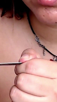 Manutenção de unhas, mãos macias e bonitas e unhas curtas
