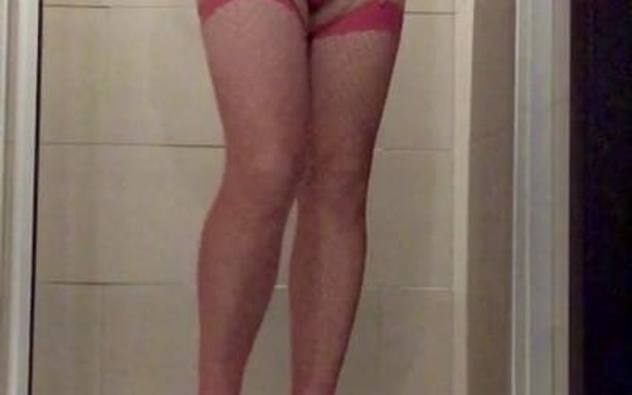 Sissy Paige: Sissy-play