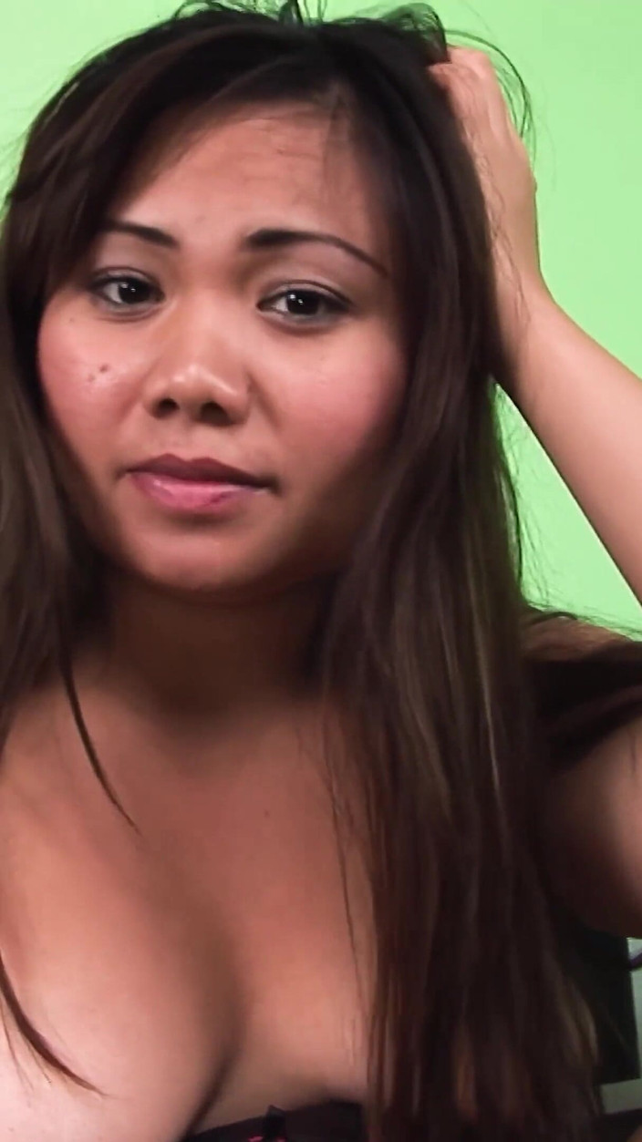 Asian American Girls: Фигуристая нимфа Amber Wild вернулась!