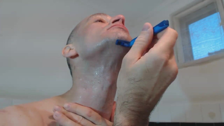TIVADAR 73: Tivadar 73 shaving 2.