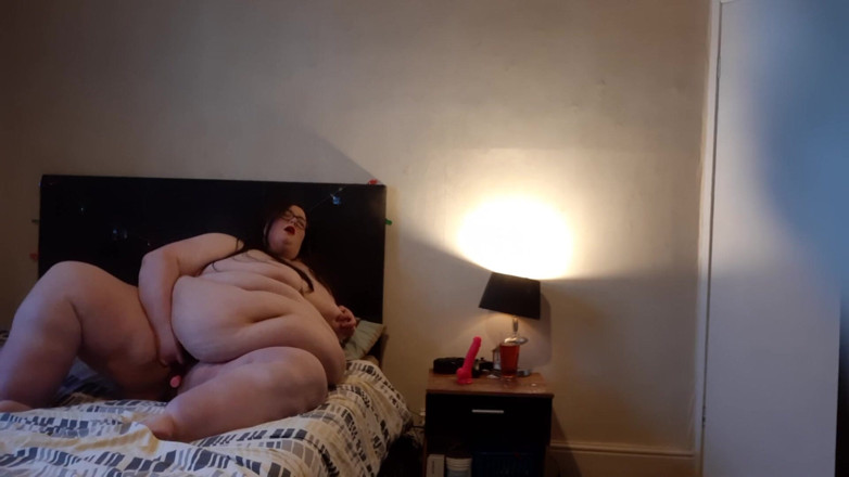 SSBBWLadyBrads: Ssbbw masturbate cum