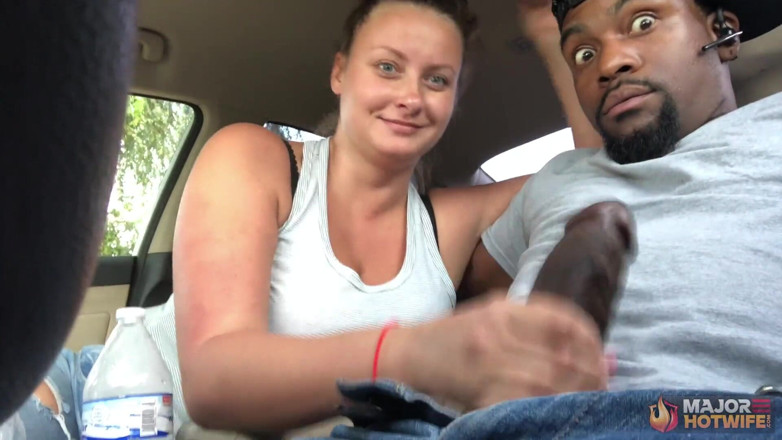 Rome Major Hot Wife: Rome majoor hete vrouw aftrekken in de auto