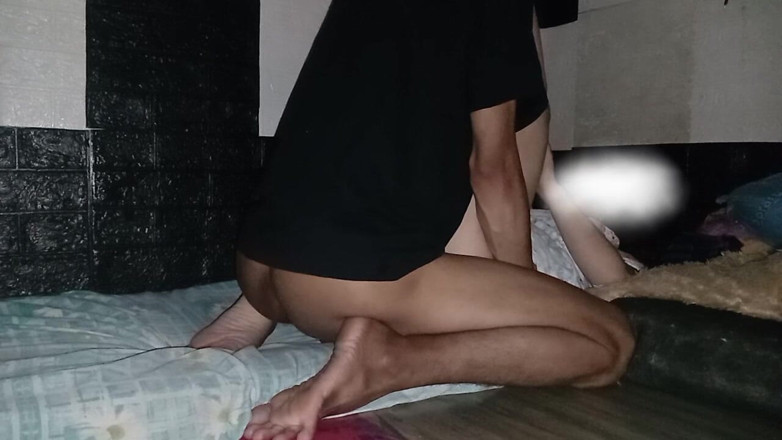 Famly sex: Genieten van een mooie Aziatische vrouw met een deel 1